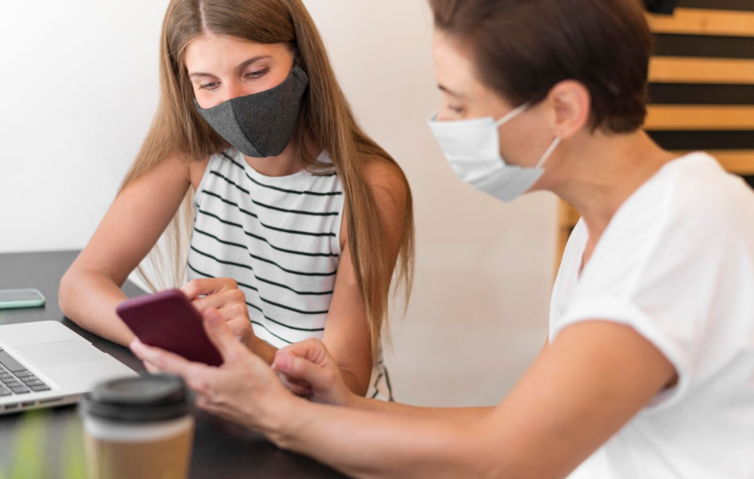 Minor Travel Documents in Los Angeles: A Guide to Notarised Parental Consent